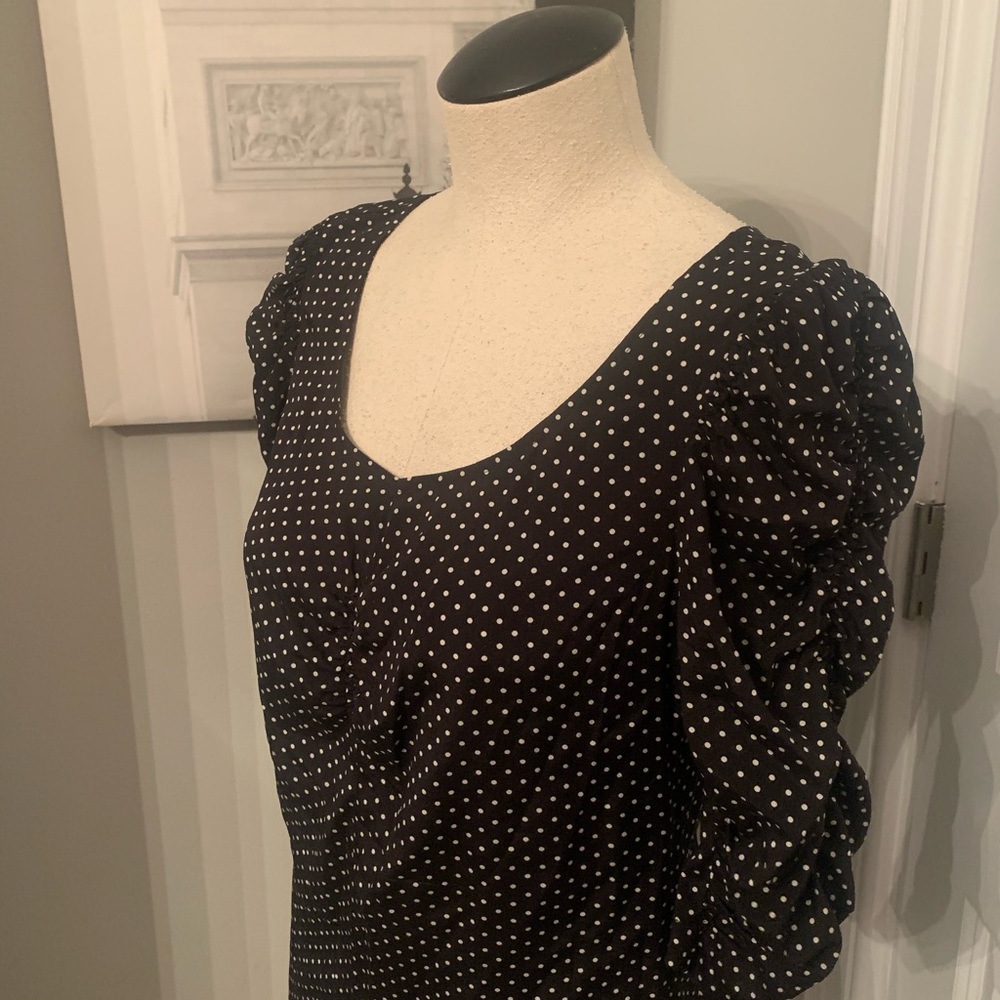 Ann Taylor polka dot 3/4 sleeve blouse small